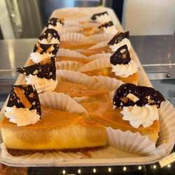 Morton's Gourmet Market
