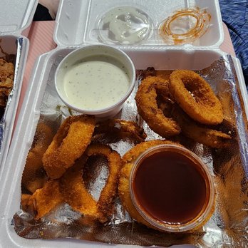 Stone Mill BBQ and Steakhouse - The onion rings and sauces - Steakhouses Near Me - Broken Arrow, Oklahoma