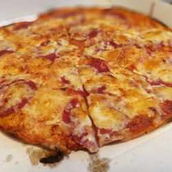 Pisa Pizza - Sehr gut:"Pizza Diavolo"