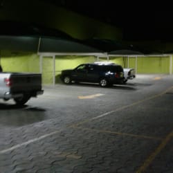 Estacionamiento Pino Suárez