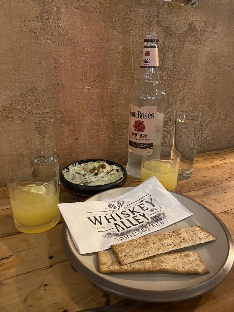 Food from Whiskey Alley