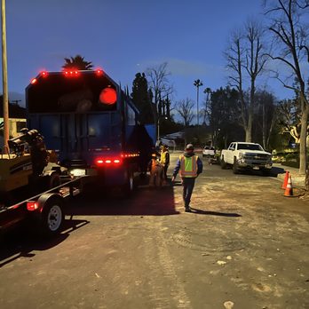 Lopez Landscaping - Available at anytime for your emergency tree service needs - Tree Services Near Me - Canoga Park, California Lopez Landscaping - Available at anytime for your emergency tree service needs - Tree Services Near Me - Canoga Park, California