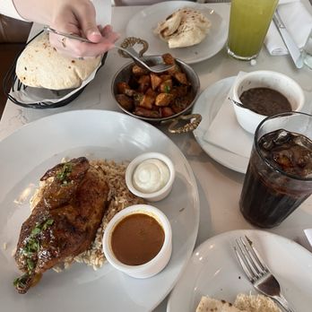 Ammatoli - Spicy Garlic Lemon Chicken, Batata Harra Mezza, Lentil Soup - Mediterranean Near Me - Long Beach, California