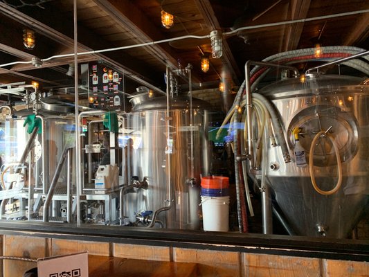 Dewey Beer Co. by null