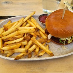 Trading Post Eatery - Spicy crispy chicken sandwich w fries