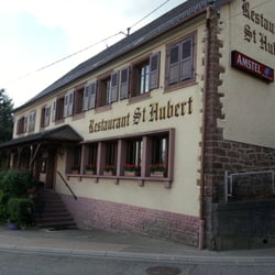 Restaurant Saint Hubert - Le resto...
