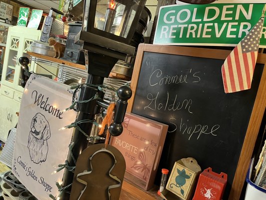 Golden Nugget Antique Flea Market by null