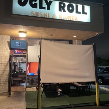 Ugly Roll Sushi - Front of this cute little sushi spot - Japanese Near Me - Los Angeles, California Ugly Roll Sushi - Front of this cute little sushi spot - Japanese Near Me - Los Angeles, California