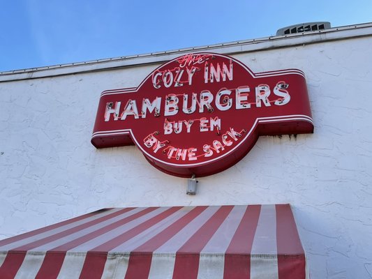 The Cozy Inn by null