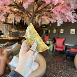 Machu Picchu Cafe - Beef empanada
