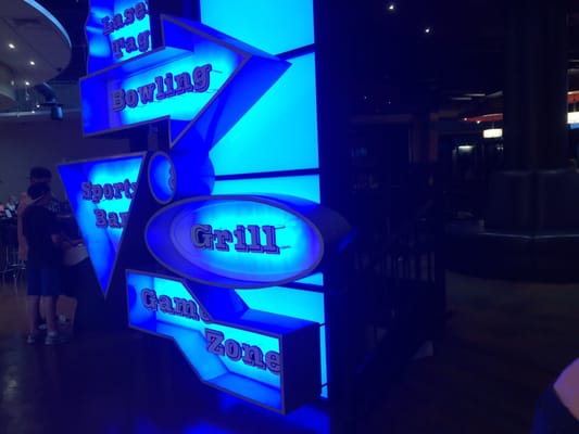 CW Lanes & Games by null