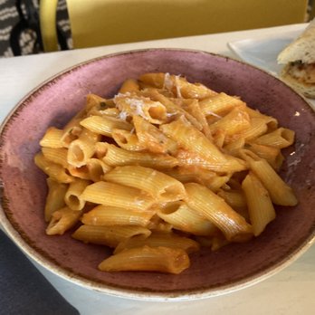 EaTo - Penne with vodka sauce - Pizza Near Me - Minneapolis, Minnesota EaTo - Penne with vodka sauce - Pizza Near Me - Minneapolis, Minnesota