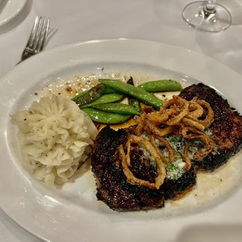 Churchill's Steakhouse - Steakhouses Near Me - Spokane, Washington