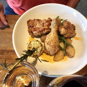 Spoonbar - Fried chicken and roasted potatoes. - Seafood Near Me - Healdsburg, California Spoonbar - Fried chicken and roasted potatoes. - Seafood Near Me - Healdsburg, California