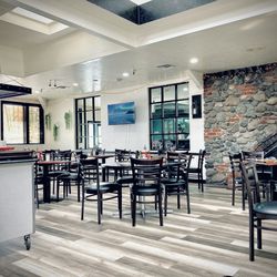 Jack's Cafe - Restaurant dining area
