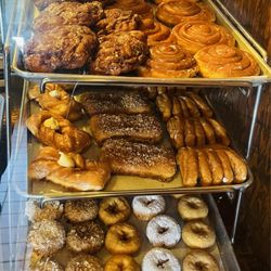 California Bakery & Cafe