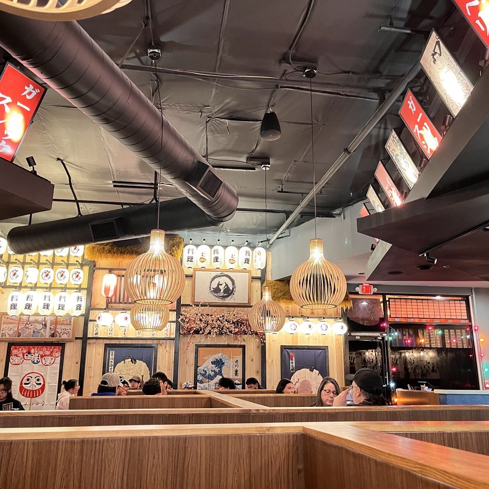 Sushi Sumo Decatur - Interior wall. Entrance is to the right. - Sushi Bars Near Me - Las Vegas, Nevada Sushi Sumo Decatur - Interior wall. Entrance is to the right. - Sushi Bars Near Me - Las Vegas, Nevada