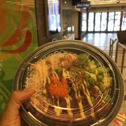 Spicy Tuna Sushi Burrito