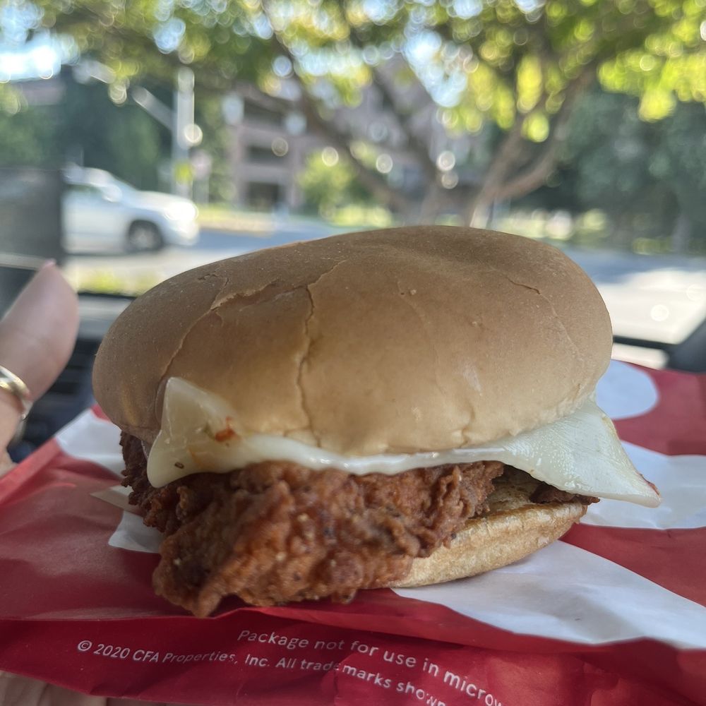 Chick-fil-A - Spicy Chicken Sandwich - Fast Food Near Me - Santa Rosa, California