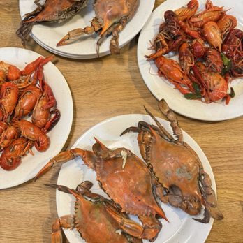 Seafood Palace Buffet - Blue crabs, Crawfish - Buffets Near Me - Annapolis, Maryland