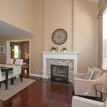 Restyled Homes - Staged Living & Dining Room - Home Staging Near Me Restyled Homes - Staged Living & Dining Room - Home Staging Near Me