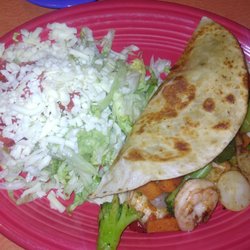 Mariachi's - Lunch #21- Quesadilla Sincronizada. Quesadilla had all the veggies, shrimp, and cheese inside.