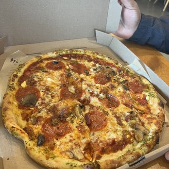 Blaze Pizza - Salad Near Me - Murrieta, California