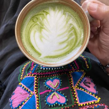 Plantoem - Mmmmmmatcha - Cafes Near Me - Honolulu, Hawaii