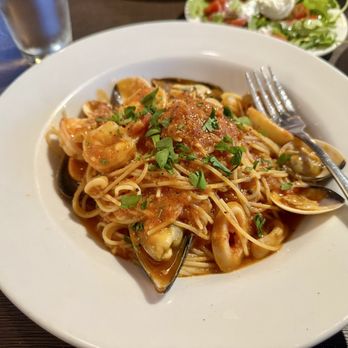 Pasta e Pasta by Allegro - Pescatorerosso Tomato sauce with seafood - Pasta Shops Near Me - Cerritos, California Pasta e Pasta by Allegro - Pescatorerosso Tomato sauce with seafood - Pasta Shops Near Me - Cerritos, California