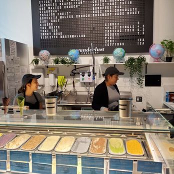 Wanderlust Creamery - Ice Cream & Frozen Yogurt Near Me - Pasadena, California
