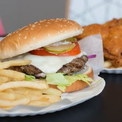 CFC Fried Chicken - Grilled chicken salad.