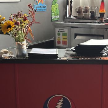 The New American Grill - Burgers Near Me - Londonderry, Vermont The New American Grill - Burgers Near Me - Londonderry, Vermont