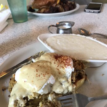 Howley's Restaurant - Southern eggs Benedict - Diners Near Me - West Palm Beach, Florida Howley's Restaurant - Southern eggs Benedict - Diners Near Me - West Palm Beach, Florida