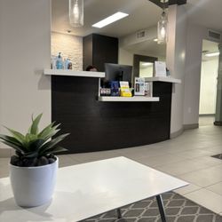 Brown Road Dental - Sleek and modern