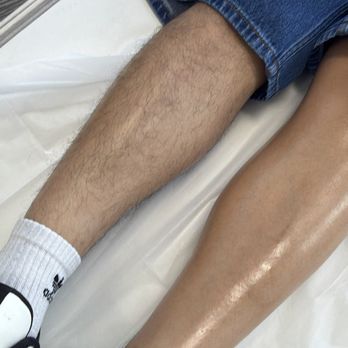 Sereene Glow Co - Before and after leg wax - Waxing Near Me - Sherman Oaks, California Sereene Glow Co - Before and after leg wax - Waxing Near Me - Sherman Oaks, California
