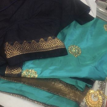 Vallabh Imports - Sari - Women's Clothing Near Me - Winnetka, California Vallabh Imports - Sari - Women's Clothing Near Me - Winnetka, California