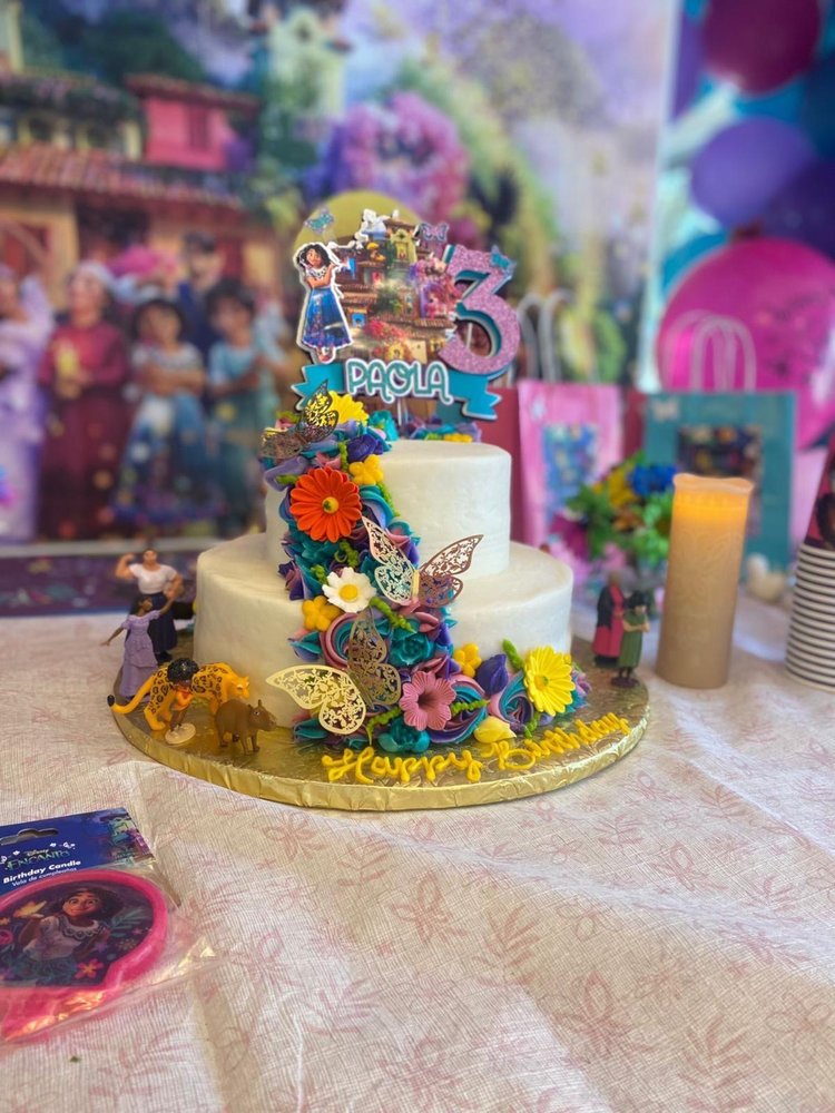 DONNA’S CAKES Updated August 2024 130 Photos & 67 Reviews 100