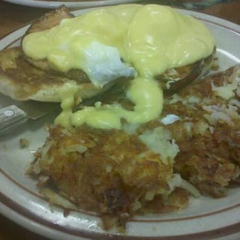 Waffle Barn - eggs benedict w/ hash - Breakfast & Brunch Near Me - Roseville, California Waffle Barn - eggs benedict w/ hash - Breakfast & Brunch Near Me - Roseville, California