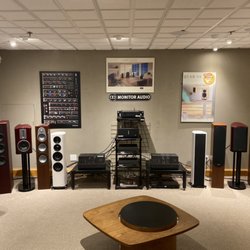 Layton Audio - Layton Audio Listening Room