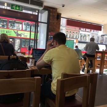Pret A Manger - Coffee & Tea Near Me - London, XGL Pret A Manger - Coffee & Tea Near Me - London, XGL