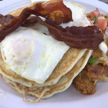 Mountain Lyon Cafe - The Bronco - Breakfast & Brunch Near Me - Silverthorne, Colorado