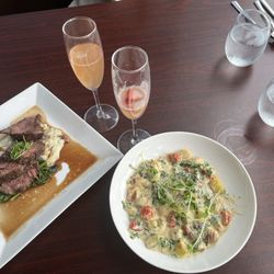 Sue Cat's Bistro - Mothers Day brunch was great!