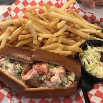 Ray's Crab Shack - Lobster Roll - Seafood Near Me - Newark, California Ray's Crab Shack - Lobster Roll - Seafood Near Me - Newark, California