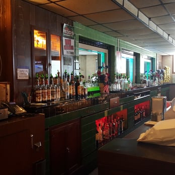 Kroll's East - Nice, classic, unpretentious bar. What more do you need?! - American Near Me - Green Bay, Wisconsin Kroll's East - Nice, classic, unpretentious bar. What more do you need?! - American Near Me - Green Bay, Wisconsin