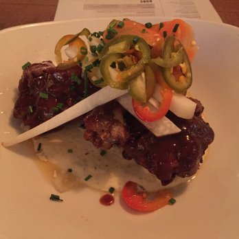 Maevery Public House - Duck Wings - Cocktail Bars Near Me - Lake Bluff, Illinois Maevery Public House - Duck Wings - Cocktail Bars Near Me - Lake Bluff, Illinois