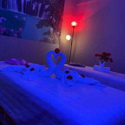 Massage & Spa