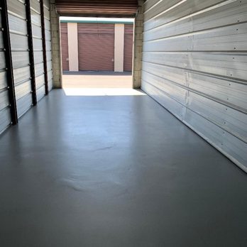Freeway Mini Storage - Self Storage Near Me - Ventura, California