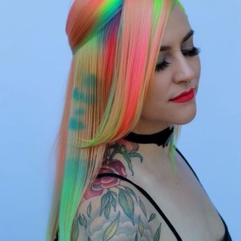 Forma Collective Salon - Hair Salons Near Me - Denver, Colorado Forma Collective Salon - Hair Salons Near Me - Denver, Colorado