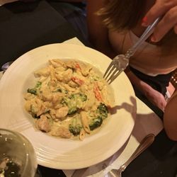 Barstow House - Shrimp Alfredo with broccoli
