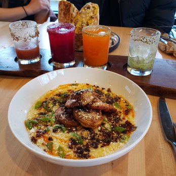 Cafe Rowan - Shrimp & Grits - Breakfast & Brunch Near Me - Portland, Oregon